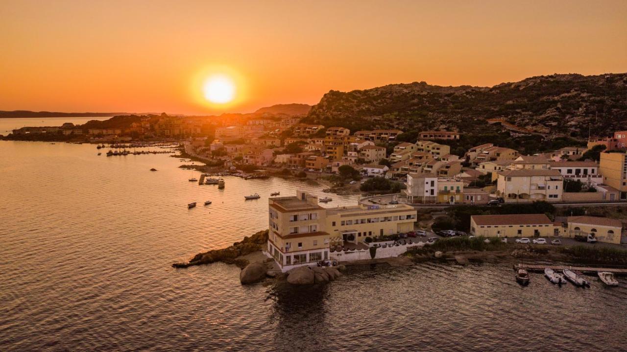 Hotel Il Gabbiano La Maddalena  Exterior foto