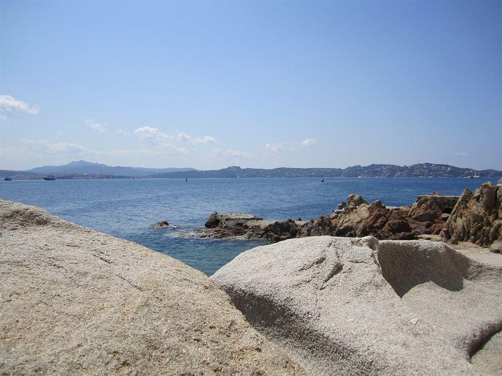 Hotel Il Gabbiano La Maddalena  Exterior foto